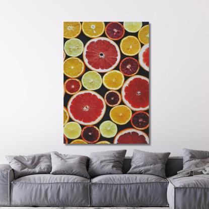 Quadro Moderno Agrumi A Fette Con Arance Limoni E Pompelmi Su Sfondo Nero foo1 quadro stampato su tela