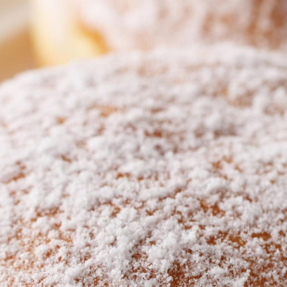 Quadro Moderno Bomboloni Zuccherati Su Piatto Bianco foo6 quadro stampato su tela