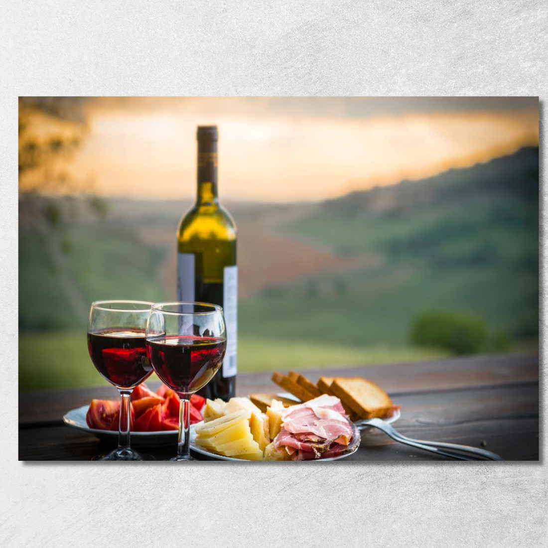Quadro Moderno Degustazione Di Vino Con Formaggi E Salumi In Collina foo51 quadro stampato su tela