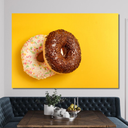 Quadro Moderno Donuts Glassate Al Cioccolato E Vaniglia Su Sfondo Giallo foo53 quadro stampato su tela