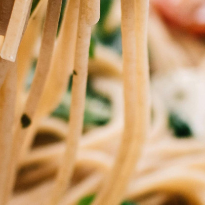 Quadro Moderno Spaghetti Integrali Con Pomodorini Basilico E Feta foo104 quadro stampato su tela