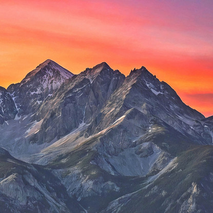 Quadro Montagne Spettacolare Tramonto Sulle Maestose Vette Delle Montagne mow29 quadro stampato su tela